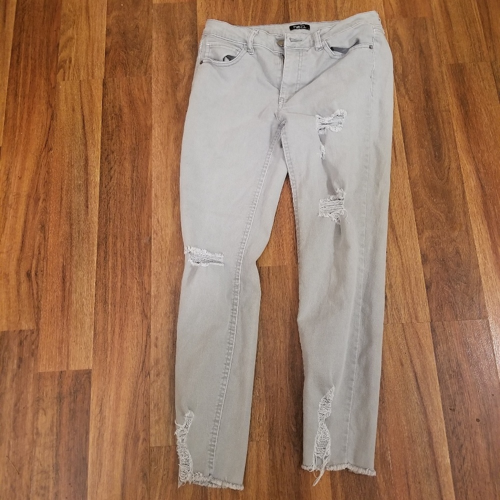 Rue 21 Jean's light grey color